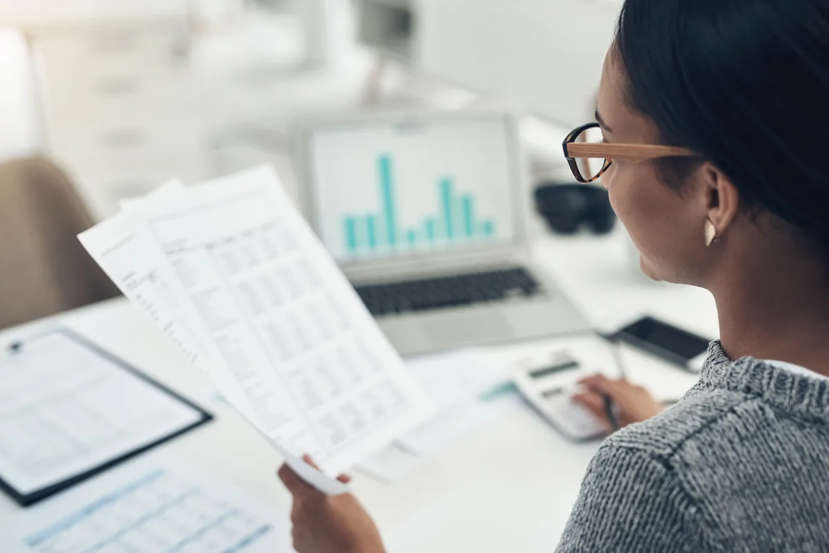 Comparing salary and dividend compensation strategies for Canadian business owners
